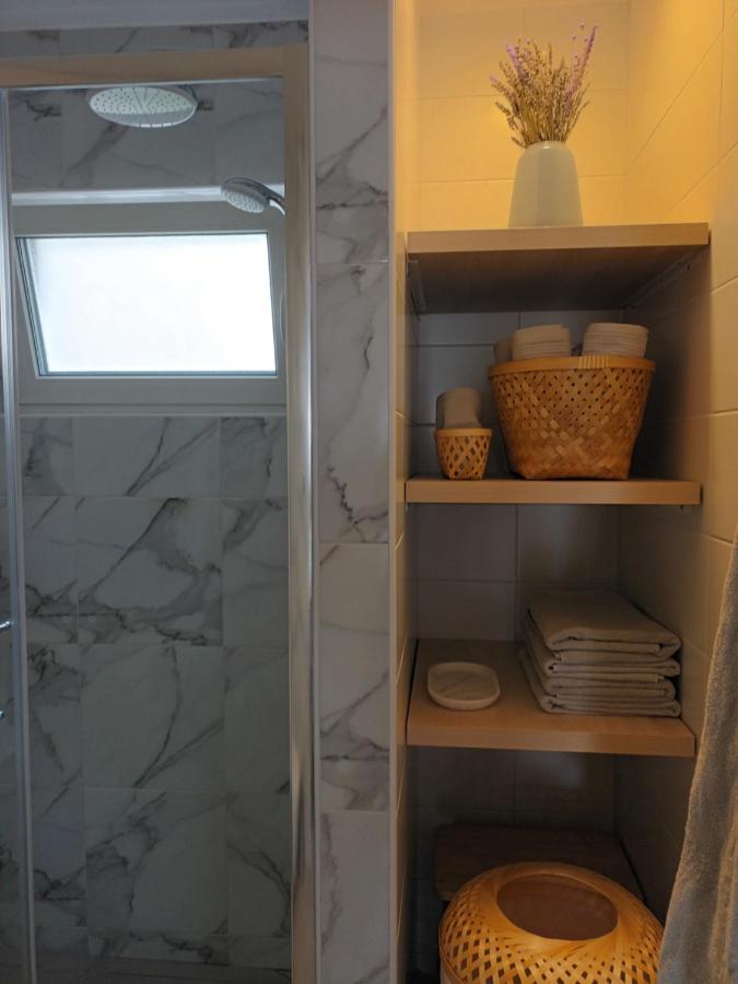 Jesliving Hvar - 2 Bedroom Elegant Apartment With Sea View In Historic Center Of Hvar Town Buitenkant foto