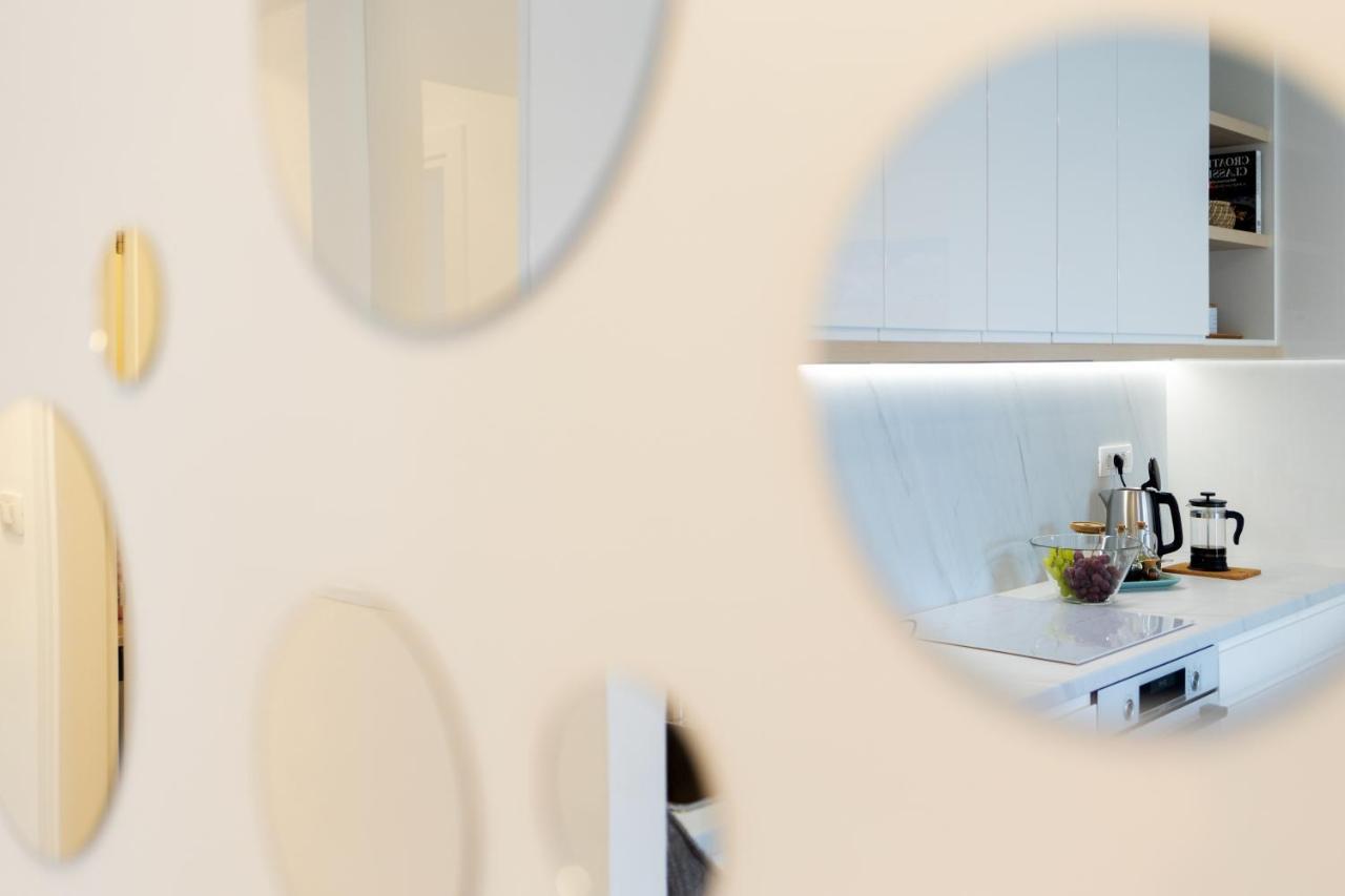 Jesliving Hvar - 2 Bedroom Elegant Apartment With Sea View In Historic Center Of Hvar Town Buitenkant foto